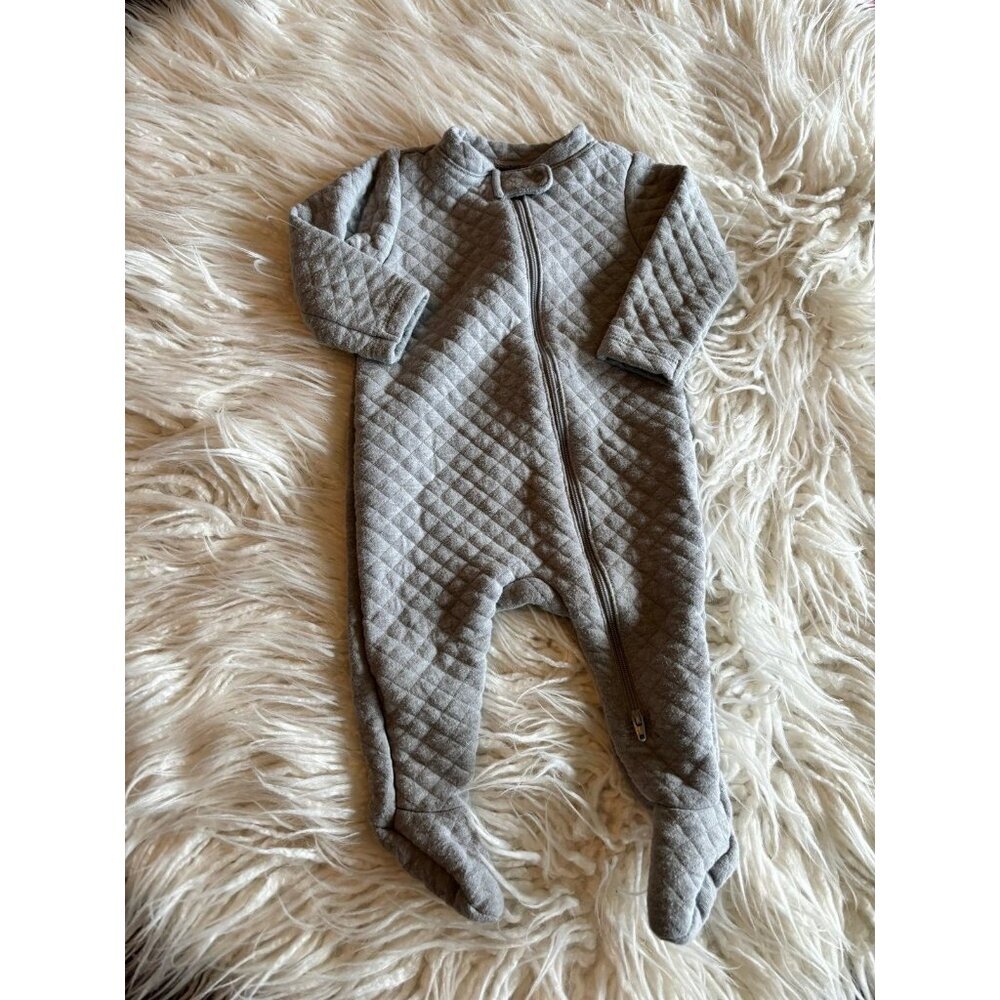 💛10/$13 or 5/$7- 6 Month carters Sleeper